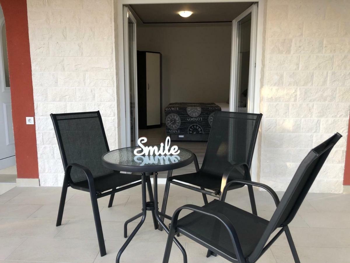 Apartment Jopa Šibenik Eksteriør billede