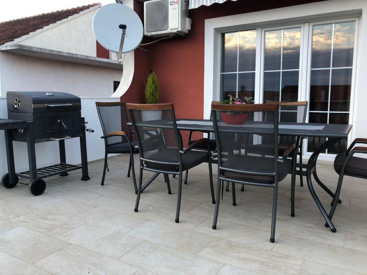Apartment Jopa Šibenik Eksteriør billede